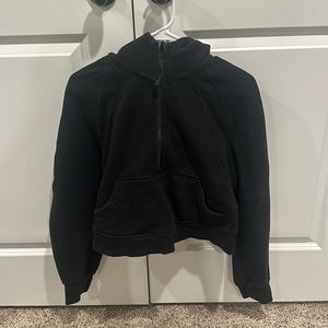 Black lululemon scuba half zip-with hood